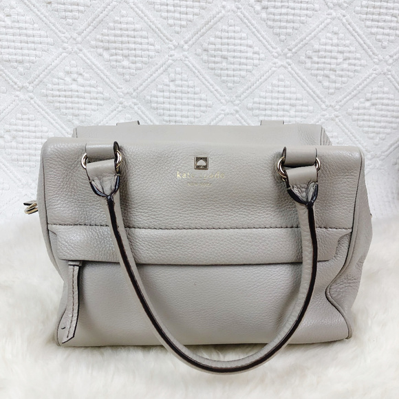 kate spade Handbags - [Kate Spade] Classic Cream Tote